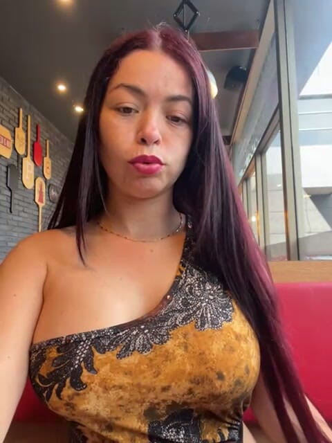 TefyLove20: Připravena k jízdě na všech druzích ptáka