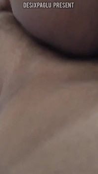 Bhabhi en levrette, vidéo de sexe desi