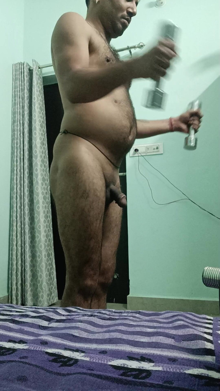 Rajasthani-old-lover: Indian desi Man sex și spectacol la pantofi de duș și Masterbation