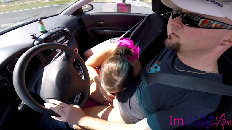 ImMeganLive: Wie man einen Autofahrer wach hält - Immeganlive