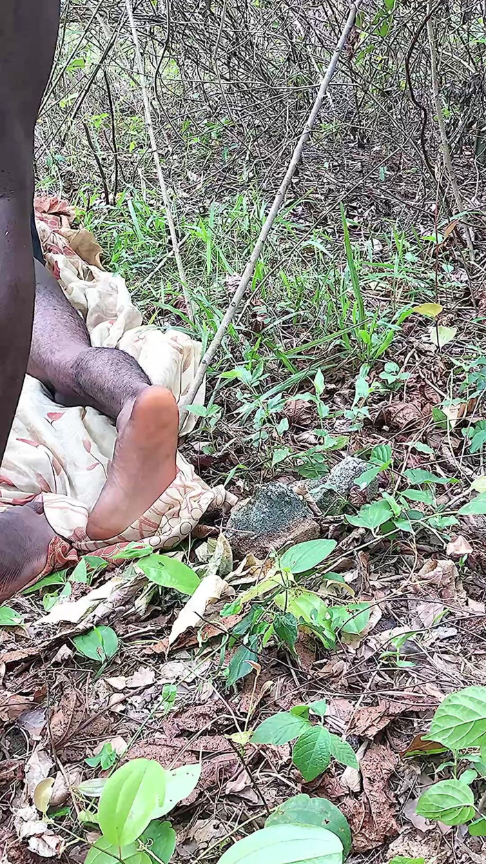 Sexylary: Big Stepdaddy Fuck a Twink Inside the Bush