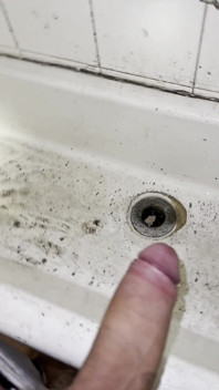 Enorme cazzo sporco irlandese piscia dappertutto