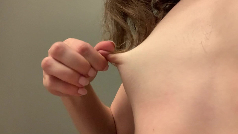 SexyMissMe: Жорсткий дражнити соски