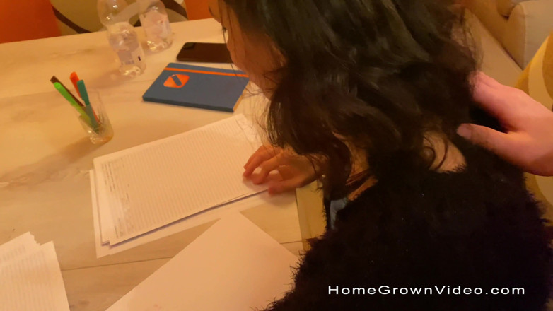 Homegrown Video: Sevimli Sofia'nın yüzüne boşalıyor
