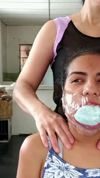 Latina-mädchen maximal Zeug geknebelt mit humongous xxl bBW höschen!