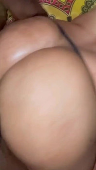 Je baise la sodomie et la chatte de ma belle-mère en même temps
