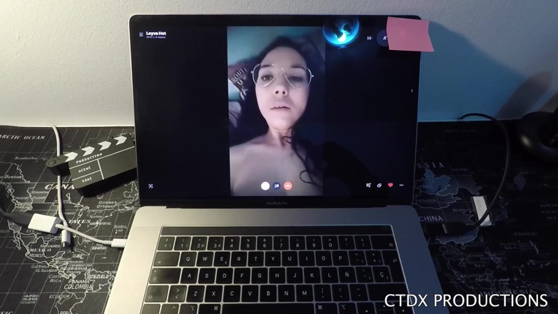 CTDX productions: Cybersex via webcam in quarantaine