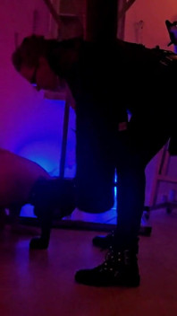 Monika Schmidt И Тренировка Минета Куколда Со Страпоном, Сучка Плюет, Словесное Унижение