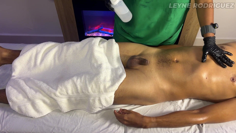 Leyne Rodriguez: The Ultimate Latina Spa Day Nuru Gel and a Happy...