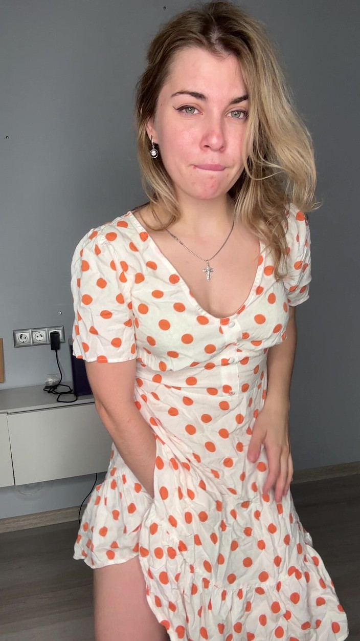 Misty Phoenix: 옷을 입는 것은 자신을 만족시키기가 매우 쉽습니다.