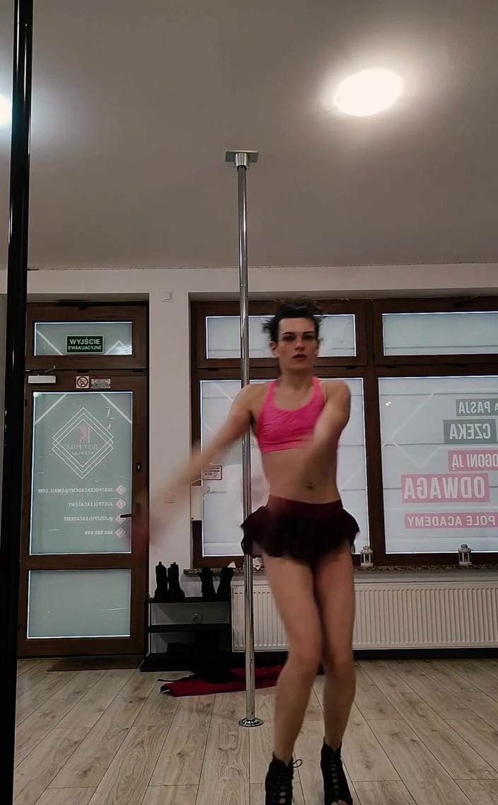 Medi Voi: Dit is kleine dansbonus