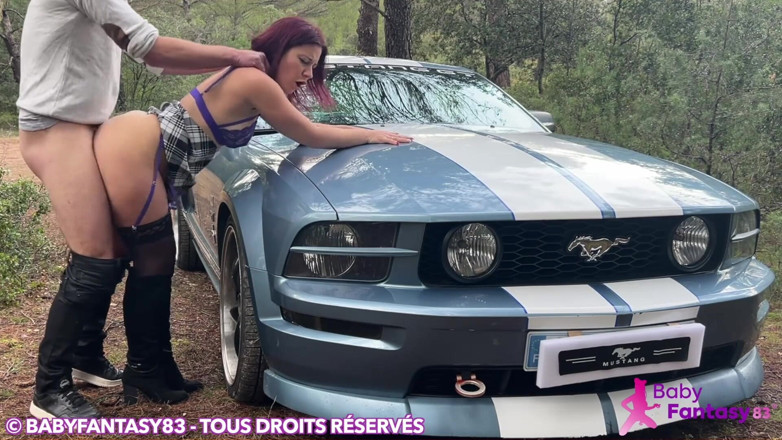 babyfantasy83: Babyfantasy83 - futută ca o femeie de câine pe mustang-ul ei...