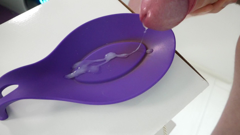 PeopleNeedCum: My Precious Cum Fountain!