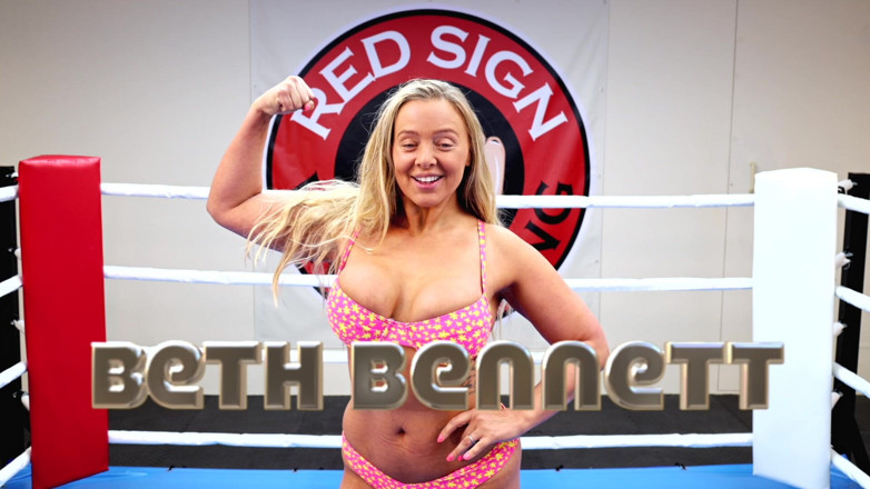 Red Sign Wrestling: Beth bennett vs katt noir - lotta sessuale