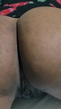 You Like This Ass - Lingerie branca faz qualquer pau explodir em sexo caseiro real