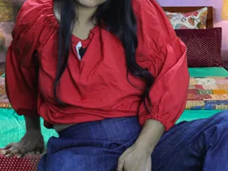 desi bhabhi videos: Newly Married Sister-in-law with Red Top Left with Vibrator