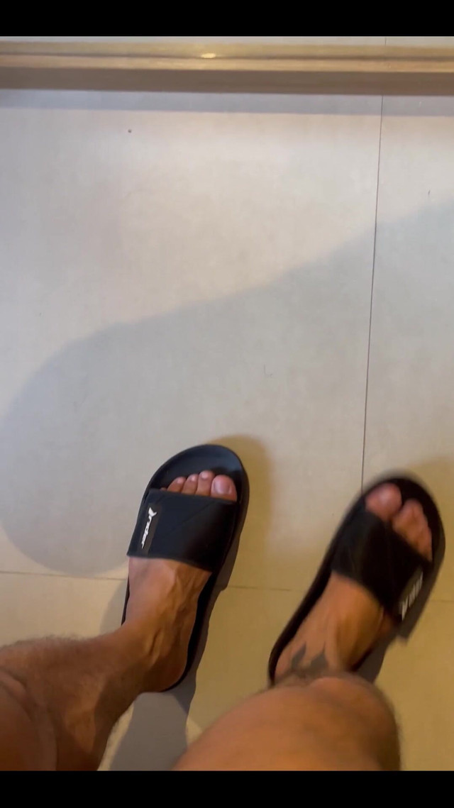New Slippers (Pedro Surf) New Slippers (Pedro Surf)