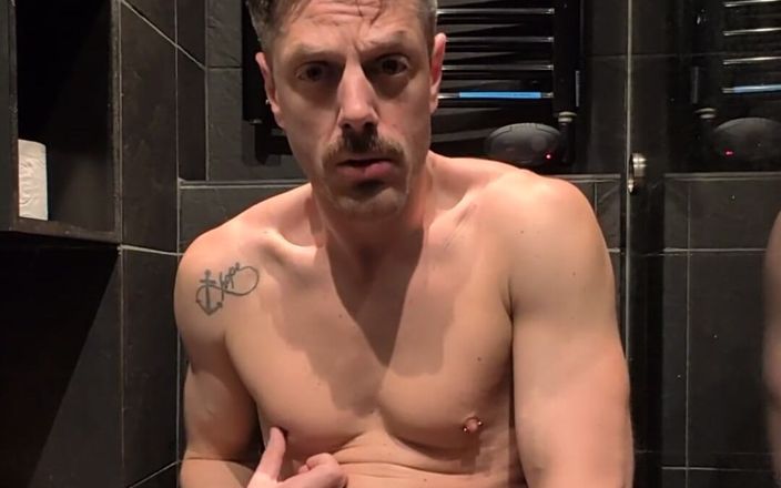 KingB8er: M-am trezit devreme în Hotelul Meu și