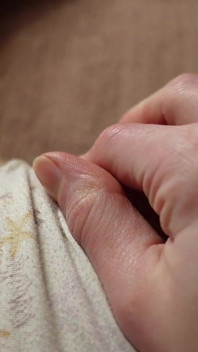 Masturbace Od Ženské POV Se Sexy Ponožkami