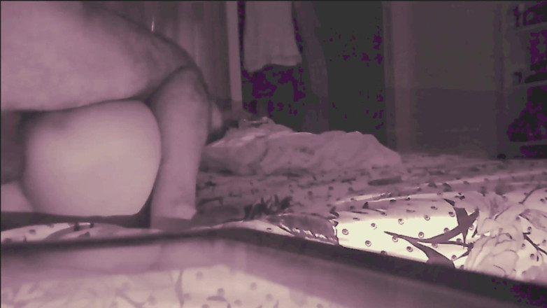 Jollyfuckingoldman: La Figliastra Condivide Il Letto Con Il Patrigno
