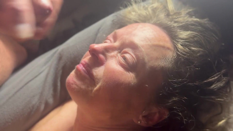 Bonewizzard69: Naturally Beautiful Wife, Morning Hand Job, Feet Big Tits, Facial,...
