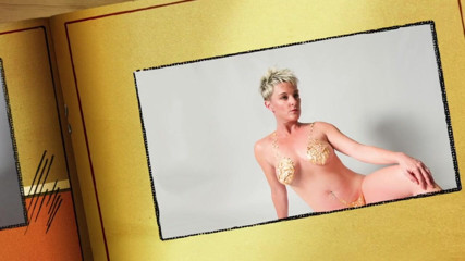 Kylie Britain Adventures: Diavoorstelling video van een gouden schoonheid