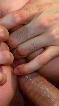 Stiefbrust mit großem schwanz fickt teen kimmy hart in den arsch