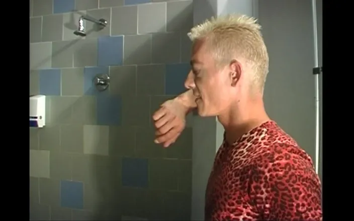 Mon Amie: Blowjob and Ass Fucking Between Two Young Vintage Gay Guys...