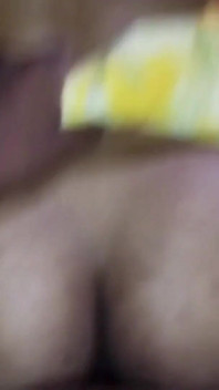 Memek sempit gadis desa ini dientot habis-habisan
