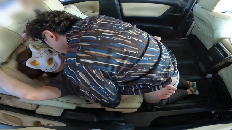 LuuLee0804: Een getrouwde vrouw raakt opgewonden door haar man en heeft...