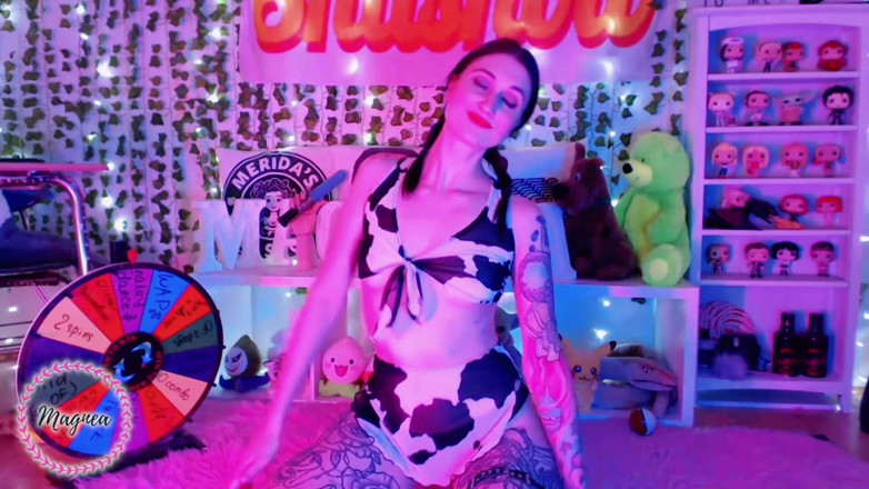 Magnea: Cowgirl babe teases you on cam