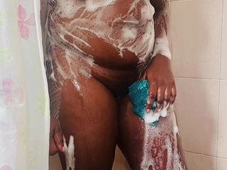 Pretty B: Трахаю мою невинную покорную сводную сестру