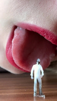 Giantess and Face Fetish
