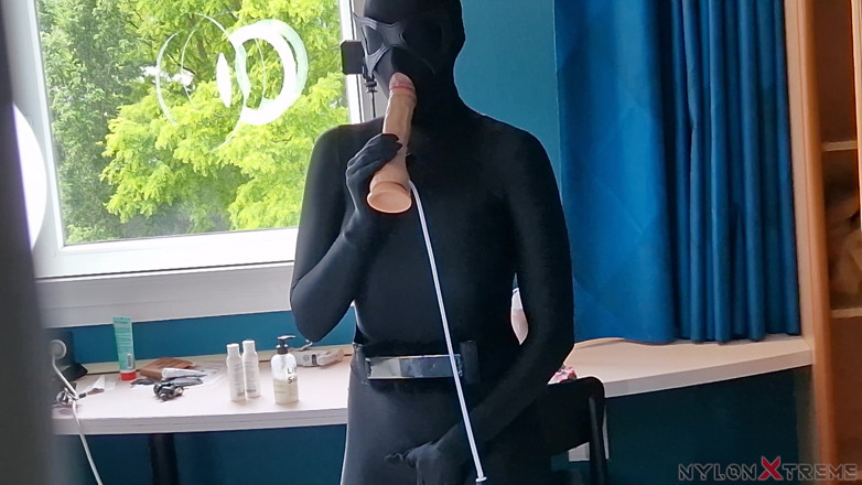 Nylon Xtreme: POV Nora Fox Full Black Zentai Mugger