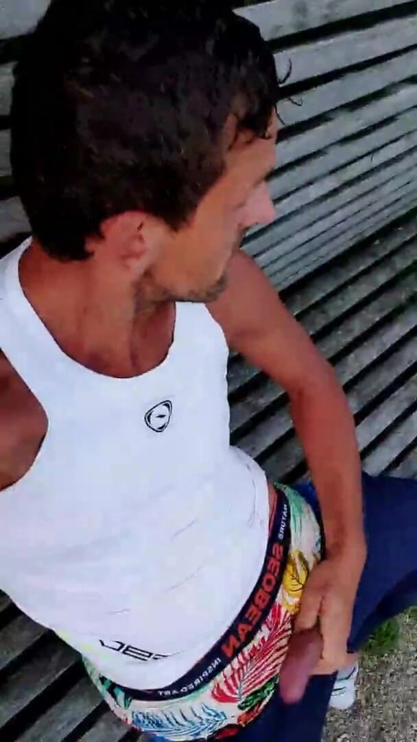 Slutboyben: -блюшка Cam4 с мозгами эксгибиционистке