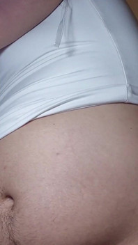 Sledujte, jak kouřím své baculaté nové prasečí tělo