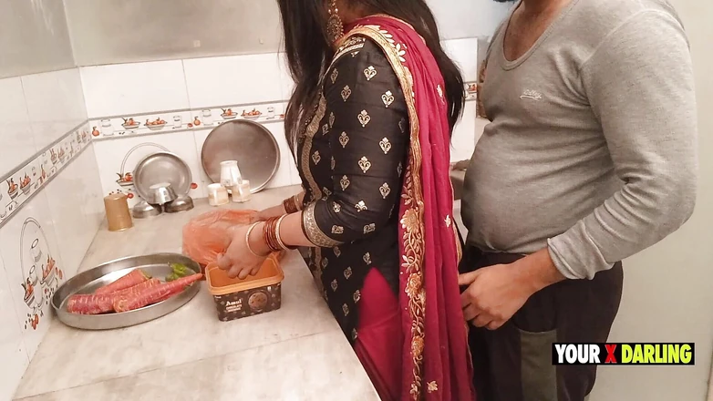 Jony Darling: Punjabi Stepmom Fucking in the Kitchen When She Make Dinner...