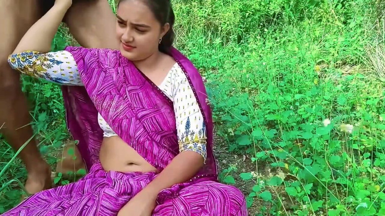Fuckkkker: Sonia Bhabhi Went to the Forest with Her Stepbrother-in-law to...
