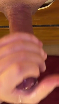 หนังหุ้มปลายแบบ Gloryhole - หนังหุ้มปลายยาวที่กระตุ้นด้วยลิ้น