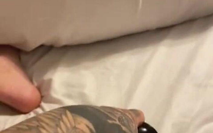 TattoedKate: Kdo chce pomoct?