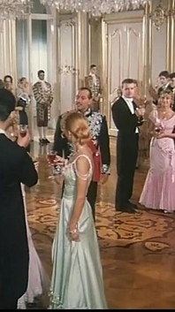 Весела вдова, том 1 - (повний оригінальний фільм у hd)