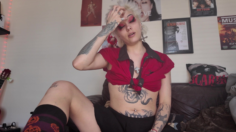 Glitterqueen1999: Падчерица склоняет тебя к измене / Homewrecker