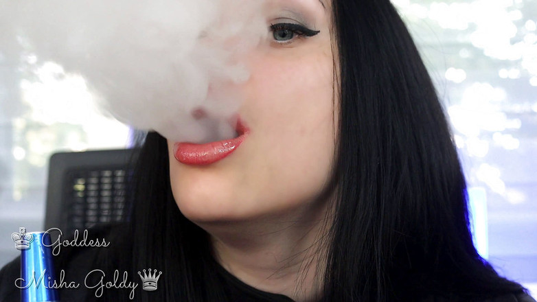 Goddess Misha Goldy: Cum to my big glossy seduction and big hookah smoke!