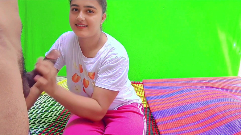 Fuckkkker: Vitreg Sisy Urmărind videoclipuri sexy pe mobil