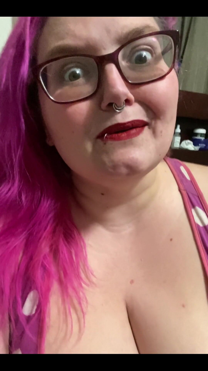 Sara Star: Storytime - Awkward Neighbor Run-in