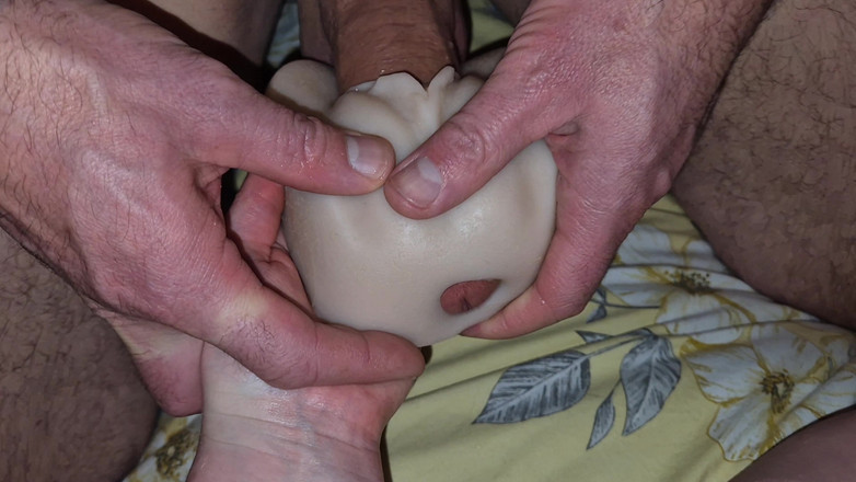 Mr D and Miss C: Soția mi-a spus să fut un Fanny fals, dar am...