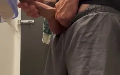 Toilet Wanking in London