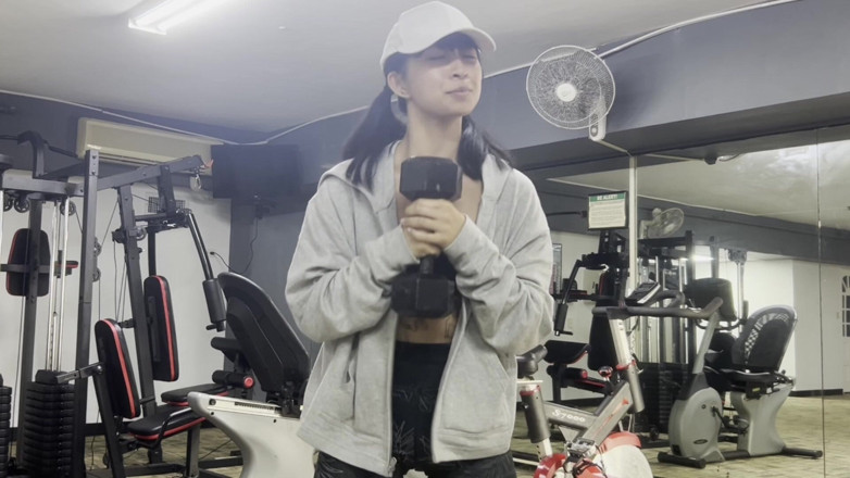 Felicity Azura: Fitness Domme Sph