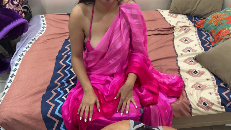 Hornycouple149: Macecha si spletla slovo "masáž" se slovem "sex". Nevlastní syn byl příjemně...