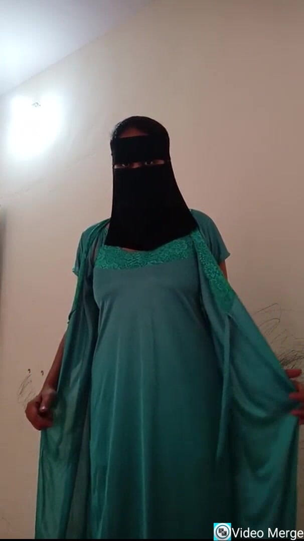 Bigbarrek: Caliente esposa quitándose el bikni